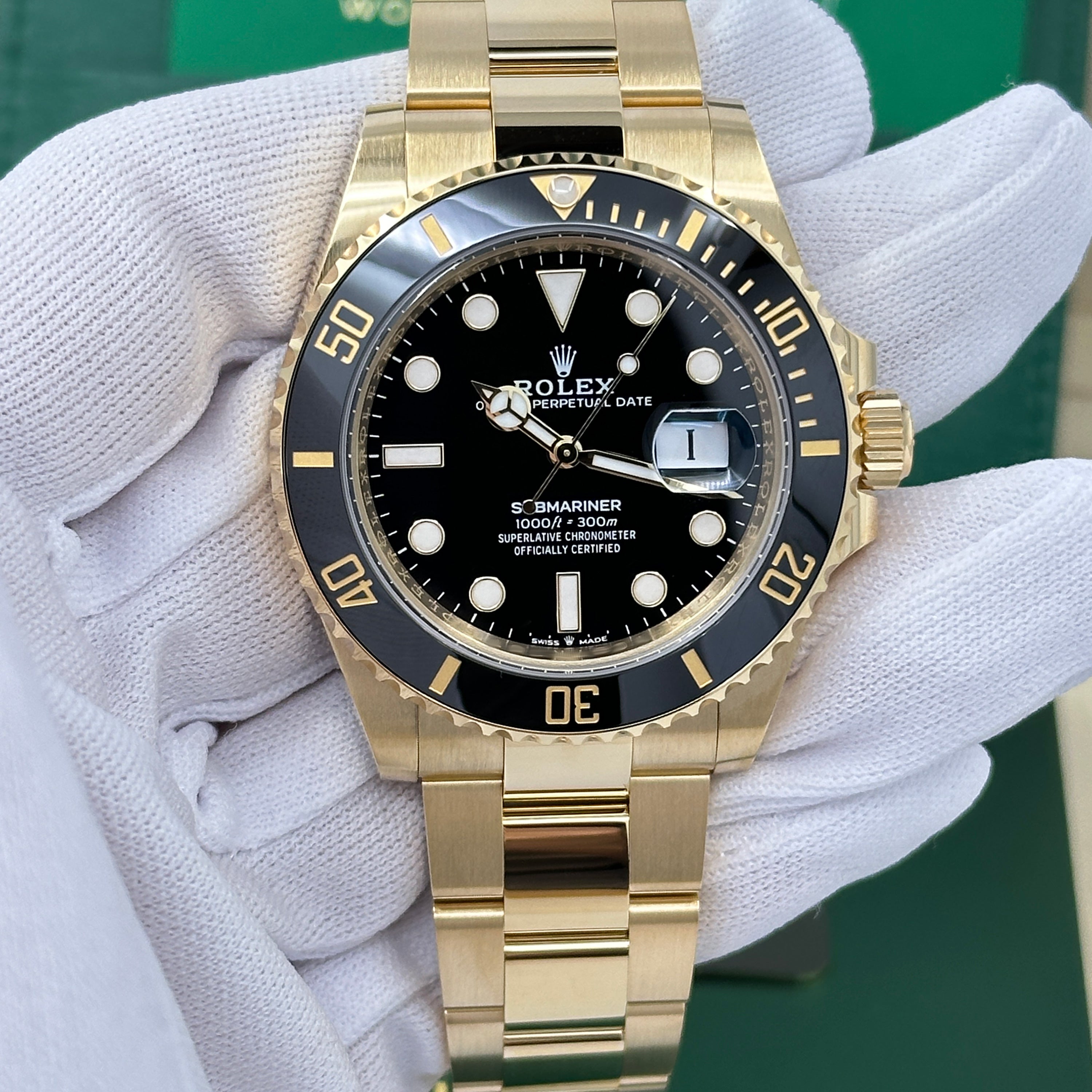 Rolex Submariner Date, 18k Yellow Gold, 41mm, Ref# 126618ln-0002 - Image 15